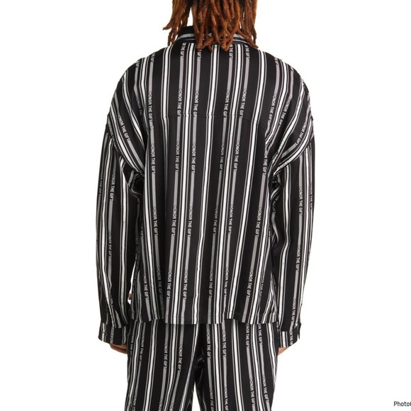 HONOR THE GIFT C-FALL HONOR STRIPE BUTTON UP SIZE 12 NWOT - Picture 2 of 10